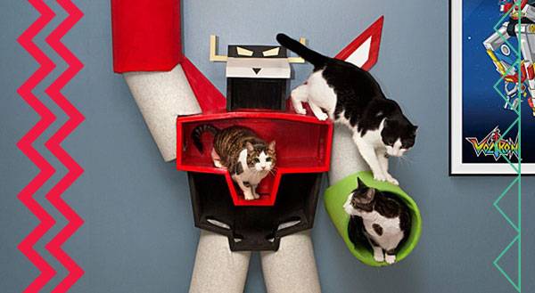 7 Fandom Cat Trees that are Purrfectly Geeky